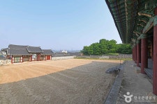 홍산동헌 관광 정보와 주변 관광 명소 및 근처 맛집 여행 정보