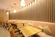 The Grand Daegu Hotel (대구그랜드호텔) - Accommodation - Korea travel and tourism information