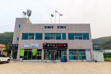 윤가네촌돼지 음식점 정보와 주변 관광 명소 및 근처 맛집 여행 정보