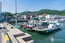돌산항 관광 정보와 주변 관광 명소 및 근처 맛집 여행 정보