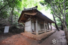 茶山草堂（茶山丁若鏞遺跡地）（다산초당（다산 정약용 유적지）） - 観光 - 韓国旅行・観光情報