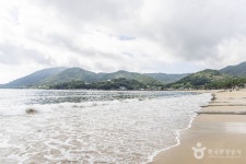 두곡월포해수욕장 관광 정보와 주변 관광 명소 및 근처 맛집 여행 정보