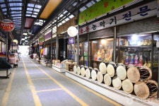 남원장 / 남원공설시장 (4, 9일) 쇼핑 정보와 주변 관광 명소 및 근처 맛집 여행 정보