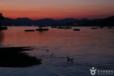 진해현관아 및 객사유지 - 주변 여행 및 근처 관광 명소 - 국내 여행 정보와 관광 명소 정보