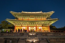 Moonlight Tour at Changdeokgung Palace (창덕궁 달빛기행) - Festivals - Korea travel and tourism information