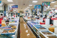 동광어시장 쇼핑 정보와 주변 관광 명소 및 근처 맛집 여행 정보