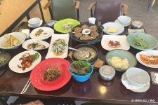 행복한임금님 음식점 정보와 주변 관광 명소 및 근처 맛집 여행 정보