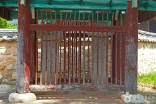 용담향교 관광 정보와 주변 관광 명소 및 근처 맛집 여행 정보