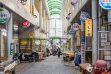 용호시장 쇼핑 정보와 주변 관광 명소 및 근처 맛집 여행 정보