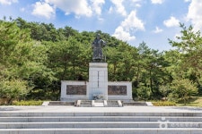 용산재 관광 정보와 주변 관광 명소 및 근처 맛집 여행 정보