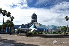 Yeomiji Botanic Garden (여미지식물원) - Sightseeing - Korea travel and tourism information