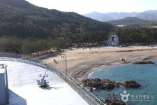 Jangsa Beach (장사해수욕장) - Sightseeing - Korea travel and tourism information