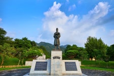 Historical Site of Wangin (왕인박사 유적지) - Sightseeing - Korea travel and tourism information