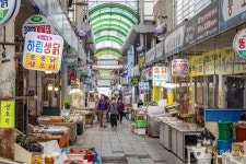용호시장 쇼핑 정보와 주변 관광 명소 및 근처 맛집 여행 정보