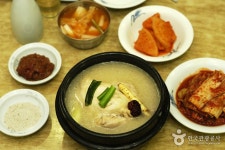장미삼계탕 음식점 정보와 주변 관광 명소 및 근처 맛집 여행 정보