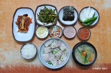 설봉돼지국밥 본점 음식점 정보와 주변 관광 명소 및 근처 맛집 여행 정보