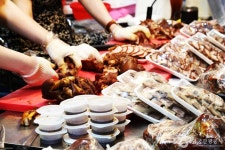 남항시장 쇼핑 정보와 주변 관광 명소 및 근처 맛집 여행 정보