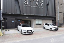 어반스테이플러스 숙박 정보와 주변 관광 명소 및 근처 맛집 여행 정보