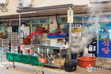 동광어시장 쇼핑 정보와 주변 관광 명소 및 근처 맛집 여행 정보
