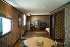 카라모텔 숙박 정보와 주변 관광 명소 및 근처 맛집 여행 정보