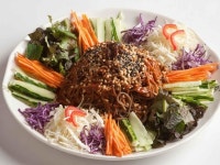 방천가족족발&보쌈 음식점 정보와 주변 관광 명소 및 근처 맛집 여행 정보