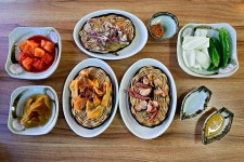 해녀할매집 음식점 정보와 주변 관광 명소 및 근처 맛집 여행 정보