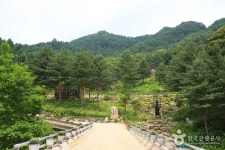 Erholungswald Kalbongsan (칼봉산자연휴양림) - Besichtigung - Korea Reise- und Tourismusinformation