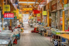 황금시장(김천) 쇼핑 정보와 주변 관광 명소 및 근처 맛집 여행 정보