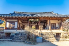 마애선사유적전시관 - 주변 여행 및 근처 관광 명소 - 국내 여행 정보와 관광 명소 정보