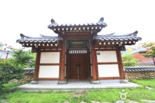 인산정사 관광 정보와 주변 관광 명소 및 근처 맛집 여행 정보