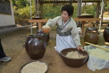 서천 한산소곡주 양조장 - 전통/향토 산업 | 산업관광 | 구석구석 플러스 | 대한민국구석구석