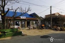 철원 두루미자는 버들골마을 관광 정보와 주변 관광 명소 및 근처 맛집 여행 정보