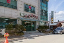 메밀꽃회관 음식점 정보와 주변 관광 명소 및 근처 맛집 여행 정보