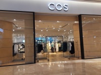 코스 롯데월드몰점 쇼핑 정보와 주변 관광 명소 및 근처 맛집 여행 정보