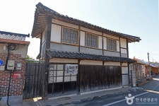 강경 구 연수당 건재 약방 관광 정보와 주변 관광 명소 및 근처 맛집 여행 정보