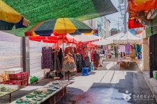 황금시장(김천) 쇼핑 정보와 주변 관광 명소 및 근처 맛집 여행 정보