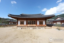 신라불교초전지 숙박 정보와 주변 관광 명소 및 근처 맛집 여행 정보