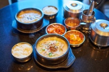 Shinuiju Chapsal Sundae (신의주찹쌀순대) - Restaurante - los viajes e información turística de Corea