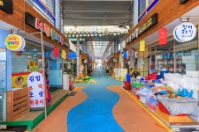 유구전통시장 쇼핑 정보와 주변 관광 명소 및 근처 맛집 여행 정보