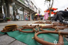 영천장 (2, 7일) 쇼핑 정보와 주변 관광 명소 및 근처 맛집 여행 정보