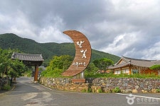 무월마을 관광 정보와 주변 관광 명소 및 근처 맛집 여행 정보