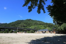 월악산 약초마을 - 주변 여행 및 근처 관광 명소 - 국내 여행 정보와 관광 명소 정보