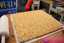 목련시장 쇼핑 정보와 주변 관광 명소 및 근처 맛집 여행 정보