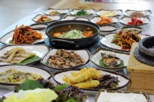 은성쌈밥 음식점 정보와 주변 관광 명소 및 근처 맛집 여행 정보
