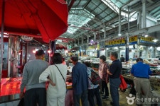 영천장 (2, 7일) 쇼핑 정보와 주변 관광 명소 및 근처 맛집 여행 정보