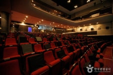 芸林堂アートホール（예림당아트홀） - 文化 - 韓国旅行・観光情報