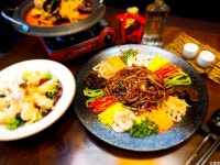 홍춘 음식점 정보와 주변 관광 명소 및 근처 맛집 여행 정보