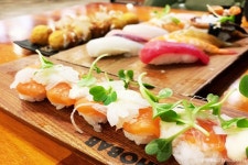 돔베초밥 음식점 정보와 주변 관광 명소 및 근처 맛집 여행 정보