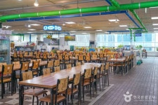 신동아 수산물시장 쇼핑 정보와 주변 관광 명소 및 근처 맛집 여행 정보