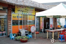 Myeonghuine Eumsikjeom (명희네음식점) - Restaurante - los viajes e información turística de Corea
